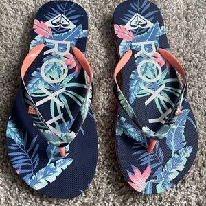 Roxy Navy and Coral Leafy Flip Flops